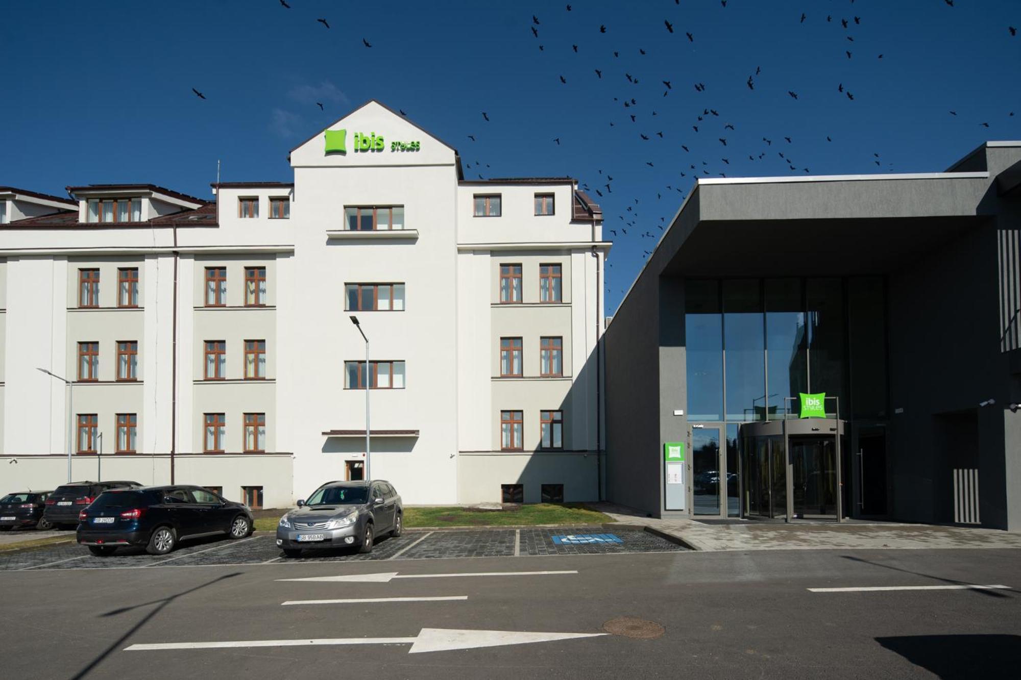 Ibis Styles Sibiu Arsenal Hotel Exterior foto
