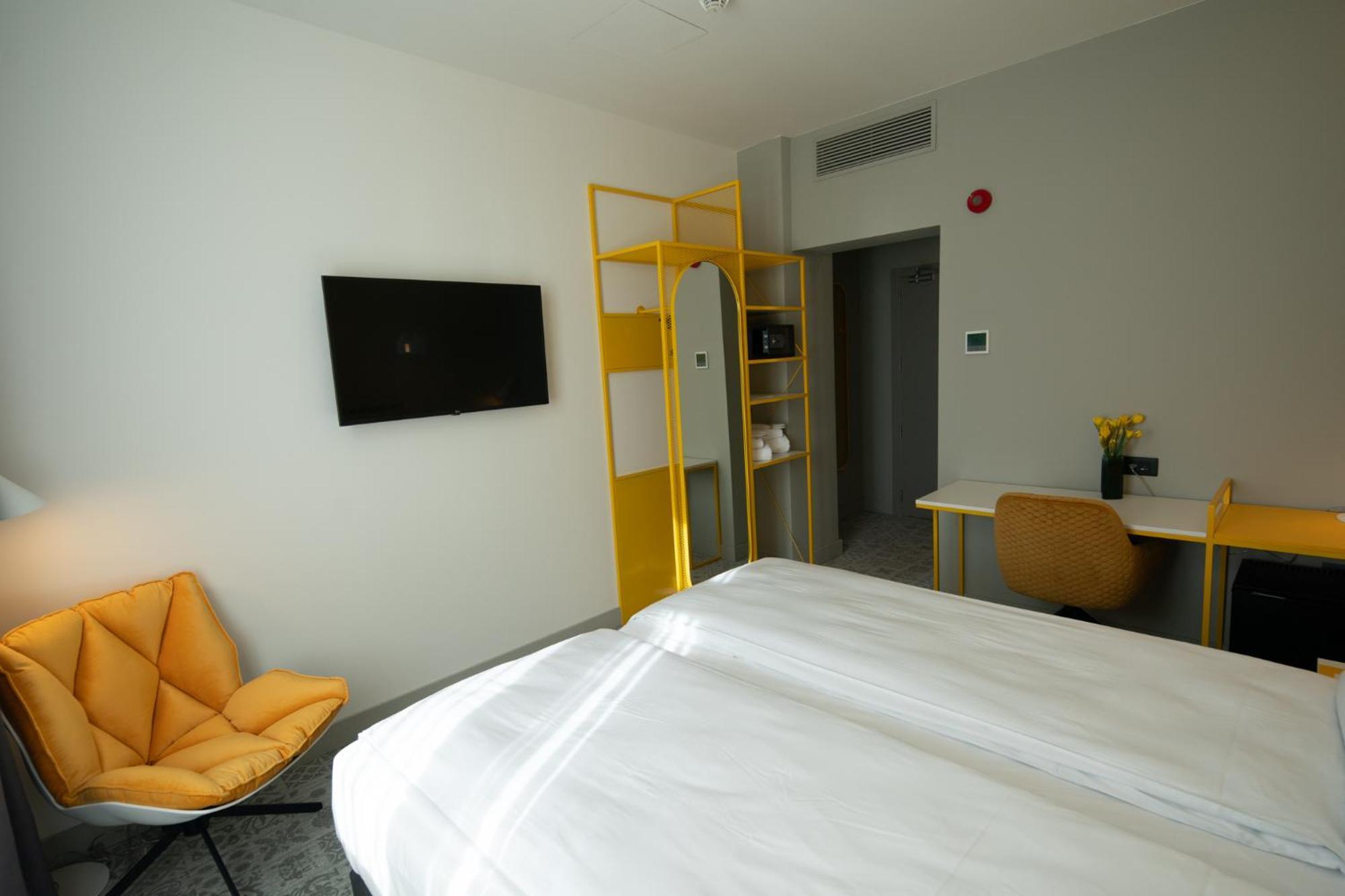 Ibis Styles Sibiu Arsenal Hotel Exterior foto